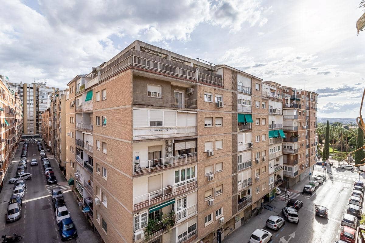 3 soverom Leilighet til salgs i Granada by - € 315 000 (Ref: 10183101)