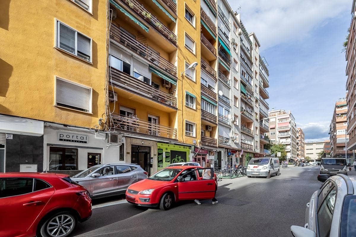 3 soverom Leilighet til salgs i Granada by - € 315 000 (Ref: 10183101)