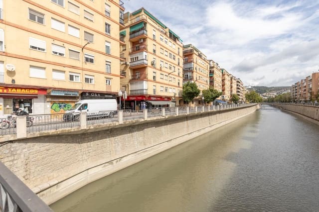 3 makuuhuone Asunto myytävänä paikassa Figares, Granada kaupunki - 239 900 € (Ref: 10183102)