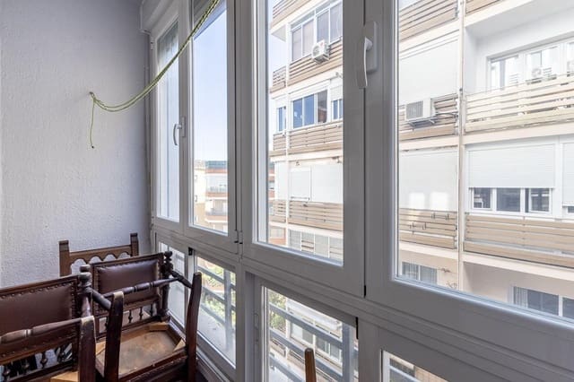 3 bedroom Flat for sale in Granada city - € 229,000 (Ref: 10184872)