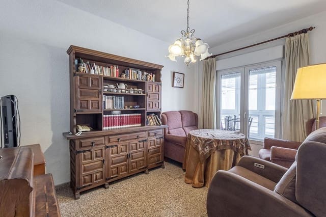 3 bedroom Flat for sale in Granada city - € 229,000 (Ref: 10184872)