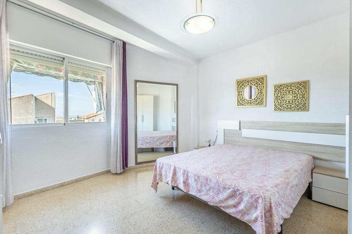 3 quarto Apartamento para venda em Maracena - 148 000 € (Ref: 10184873)