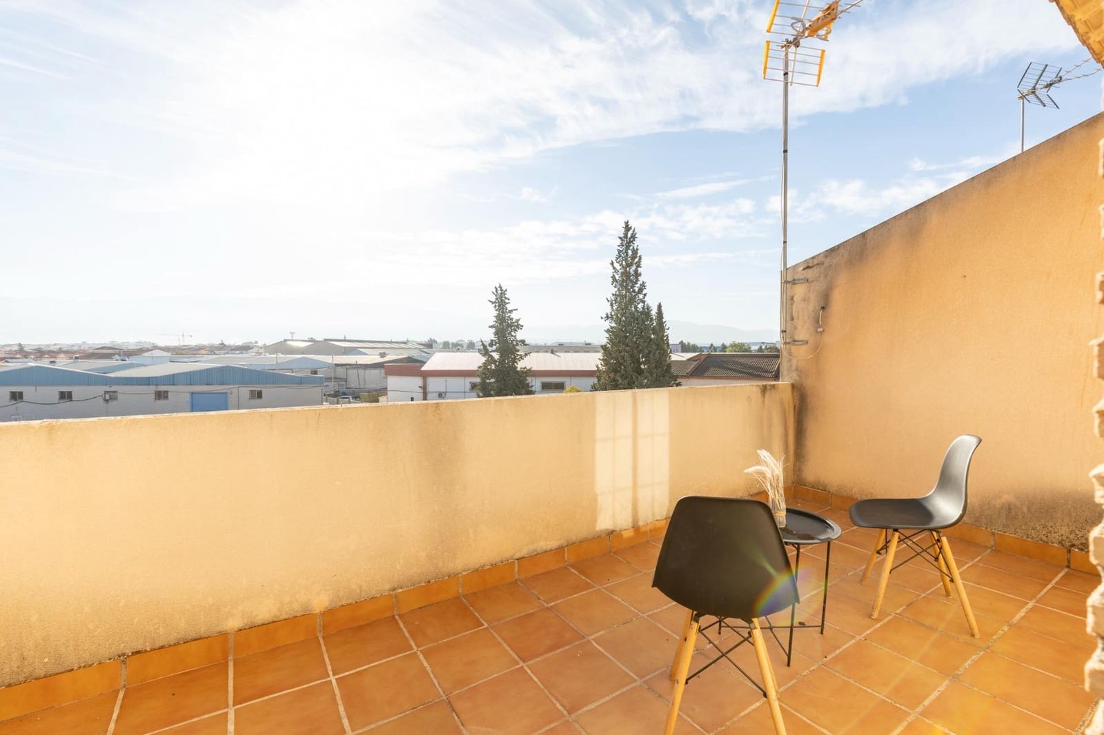 4 chambre Villa/Maison Mitoyenne à vendre à Churriana de la Vega avec garage - 289 900 € (Ref: 10184875)