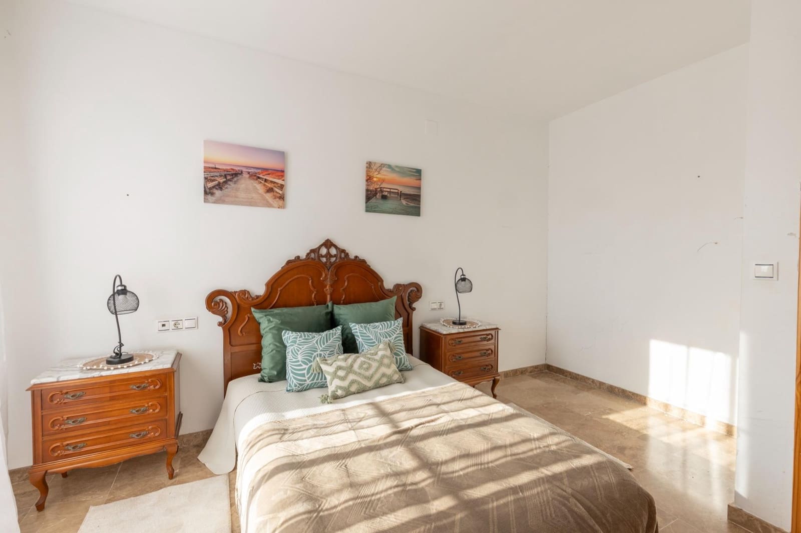 4 chambre Villa/Maison Mitoyenne à vendre à Churriana de la Vega avec garage - 289 900 € (Ref: 10184875)