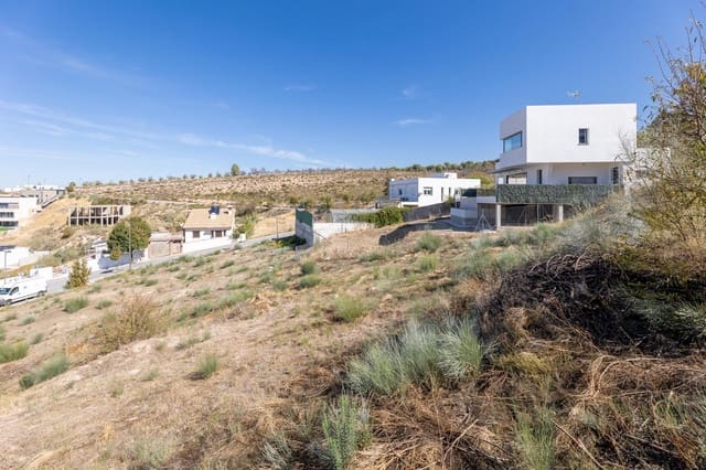 Byggetomt til salgs i La Zubia - € 87 000 (Ref: 10184876)