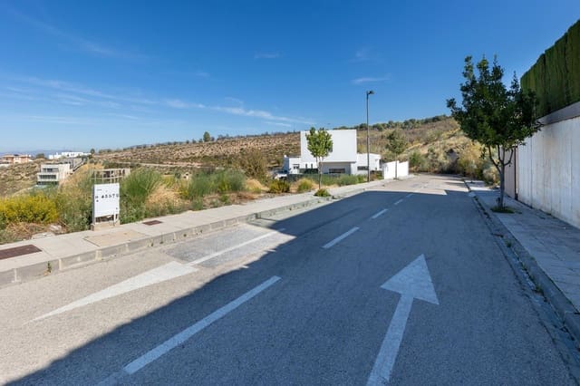 Byggetomt til salgs i La Zubia - € 87 000 (Ref: 10184876)