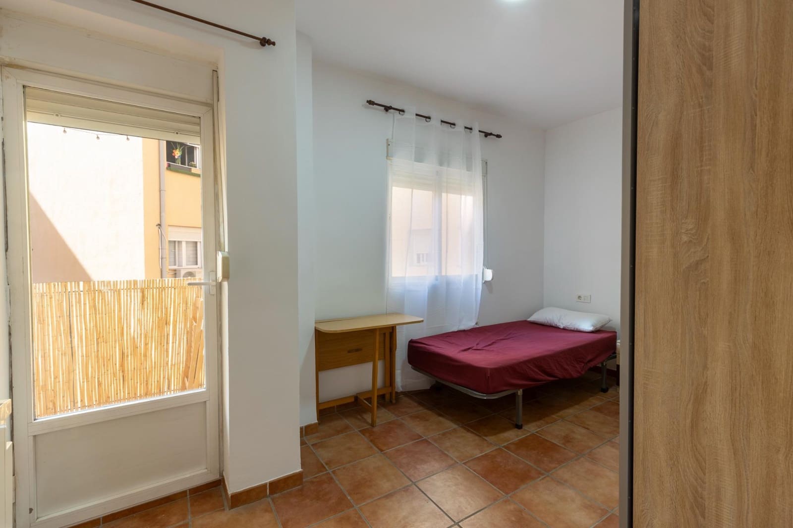 Piso de 3 habitaciones en Granada ciudad en venta - 230.000 € (Ref: 10187317)