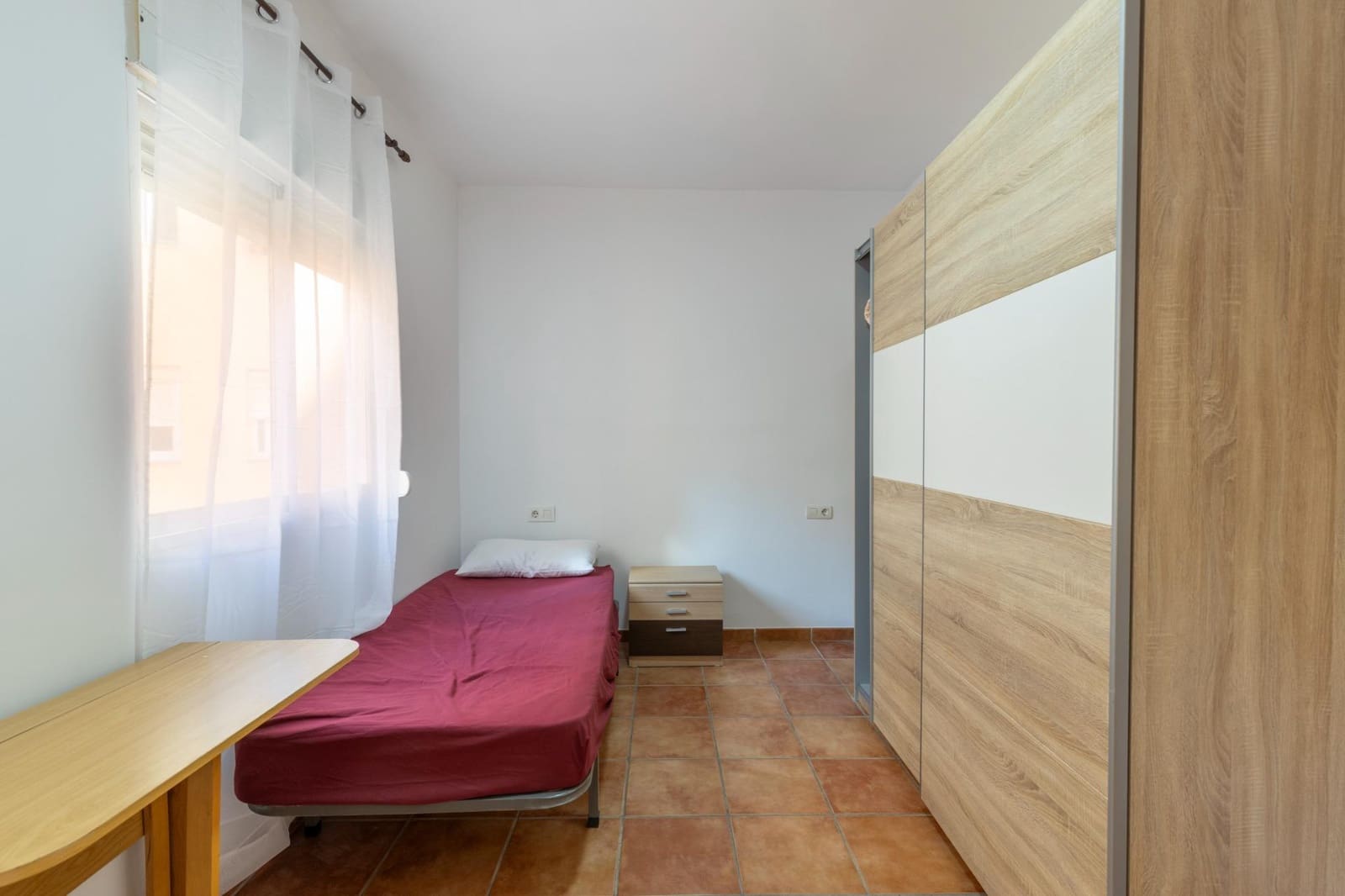 Piso de 3 habitaciones en Granada ciudad en venta - 230.000 € (Ref: 10187317)