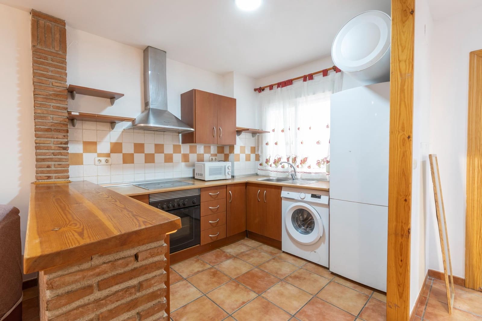 Piso de 3 habitaciones en Granada ciudad en venta - 230.000 € (Ref: 10187317)
