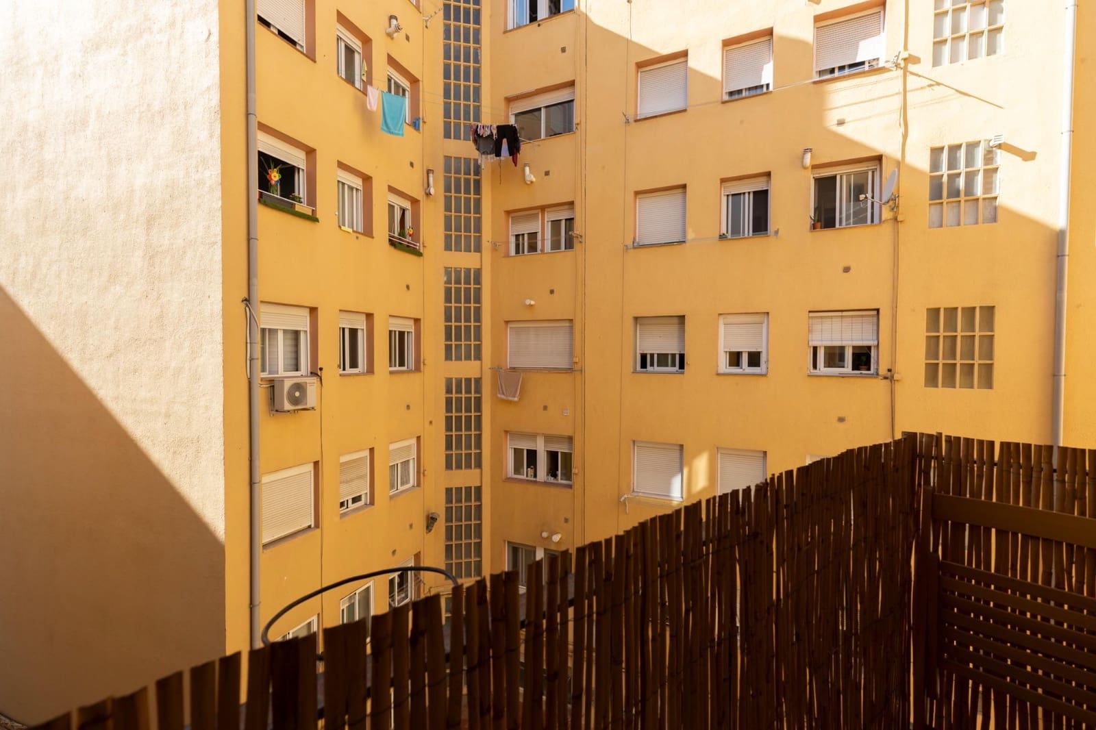 Piso de 3 habitaciones en Granada ciudad en venta - 230.000 € (Ref: 10187317)