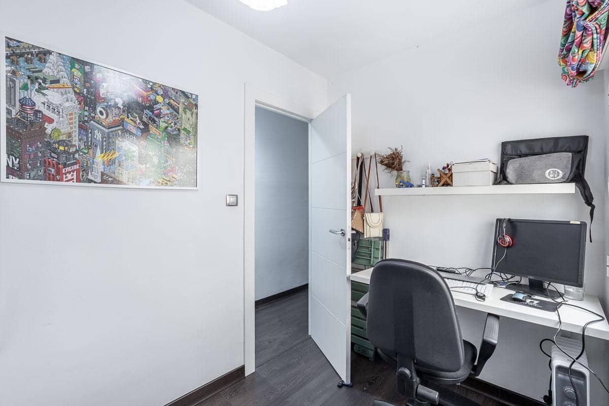 2 soverom Leilighet til salgs i Granada by - € 230 000 (Ref: 10187318)