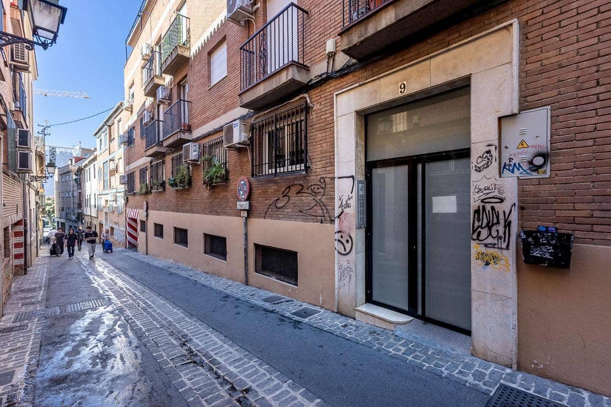 2 soverom Leilighet til salgs i Granada by - € 230 000 (Ref: 10187318)