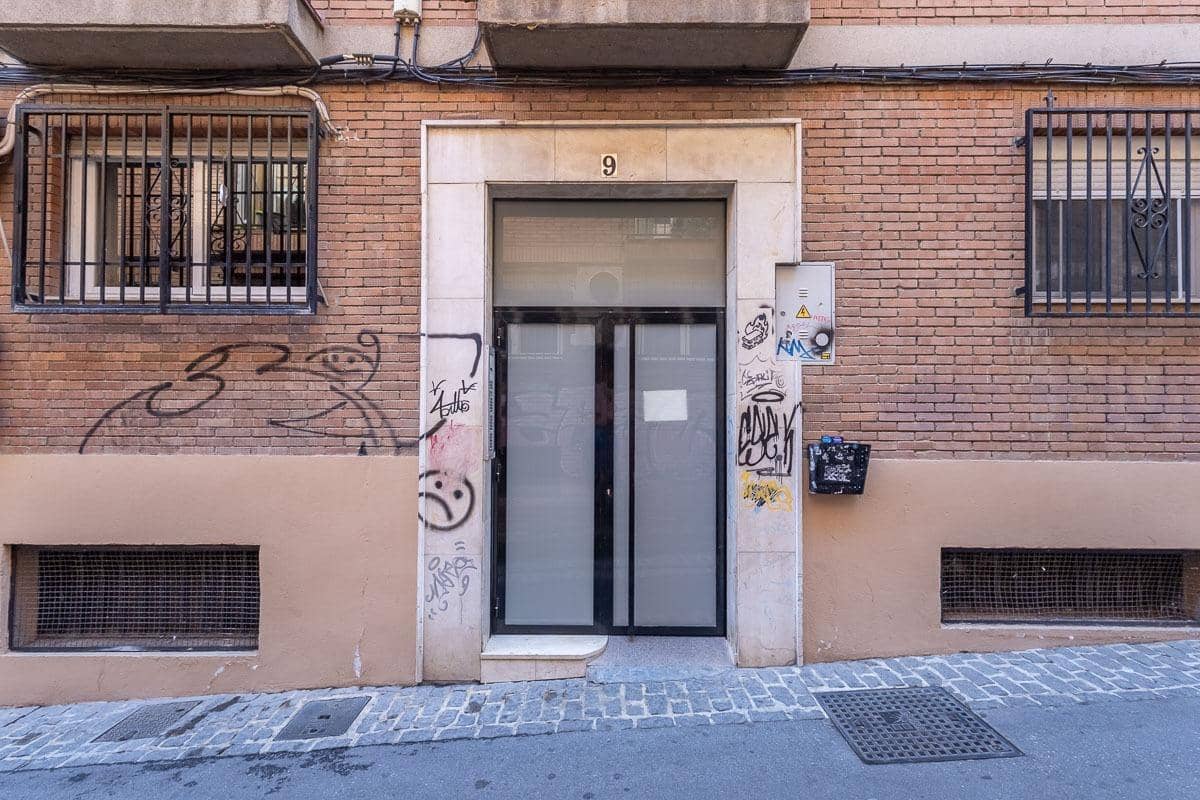 2 soverom Leilighet til salgs i Granada by - € 230 000 (Ref: 10187318)