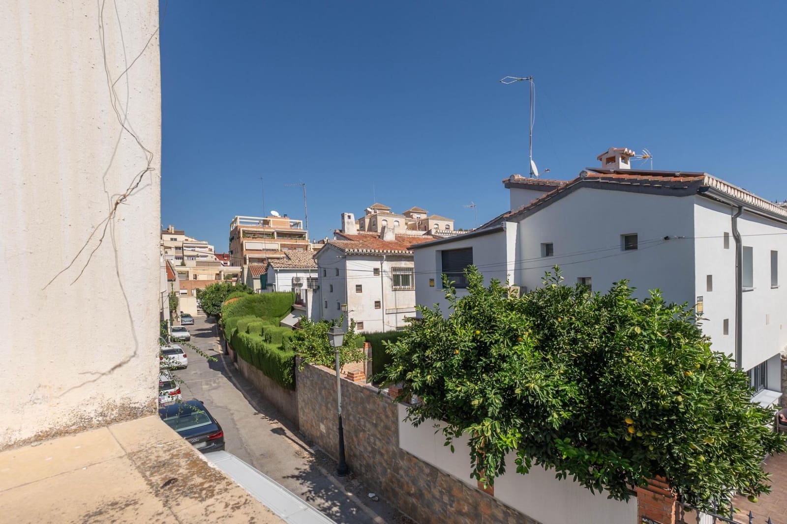 5 bedroom Villa for sale in Granada city with pool garage - € 549,000 (Ref: 10187322)