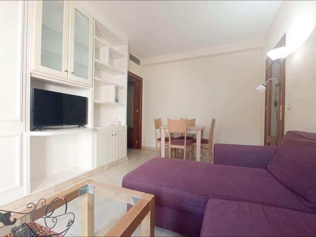 2 quarto Apartamento para arrendar em Granada cidade com piscina garagem - 850 € (Ref: 6636485)