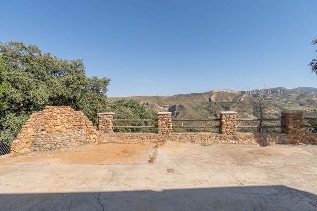 Grunde uden byggetilladelser til salg i Dúdar - € 468.000 (Ref: 6807103)