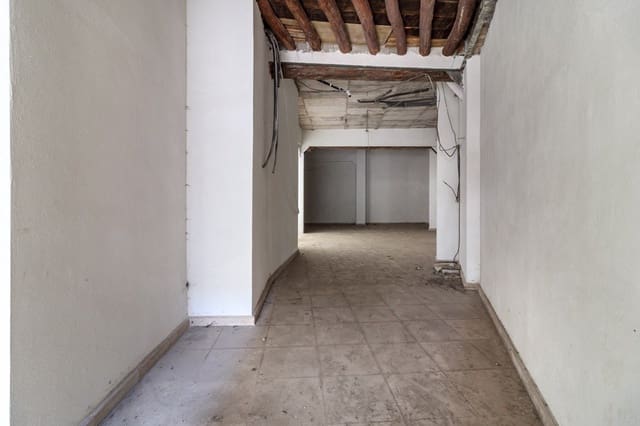 Kommersiell till salu i Granada stad - 250 000 € (Ref: 7246338)