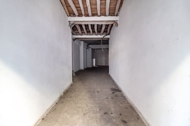 Kommersiell till salu i Granada stad - 250 000 € (Ref: 7246338)