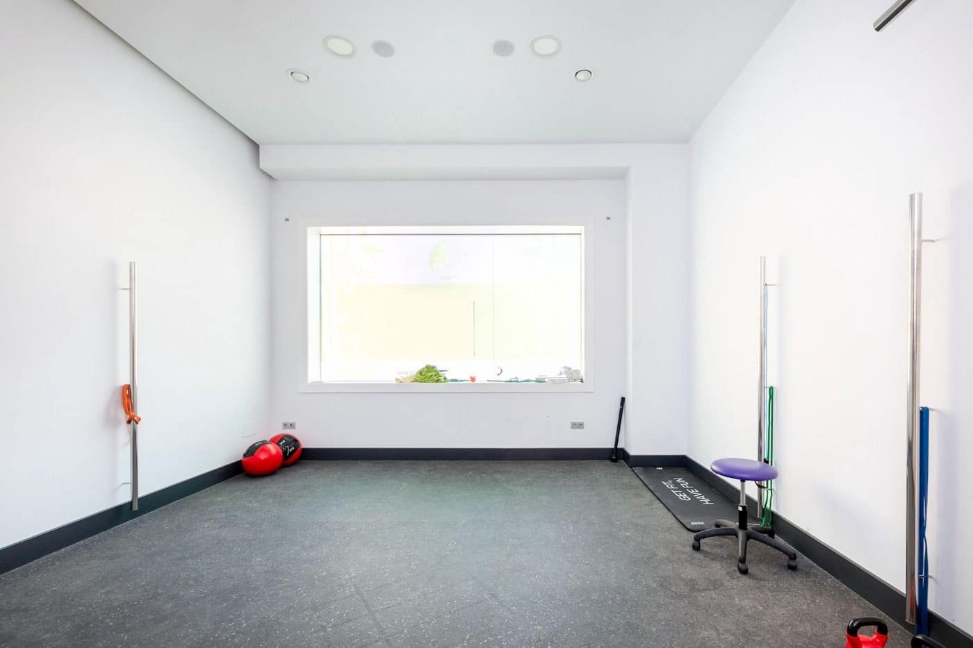 Commercial for sale in Granada city with garage - € 500,000 (Ref: 7371540)