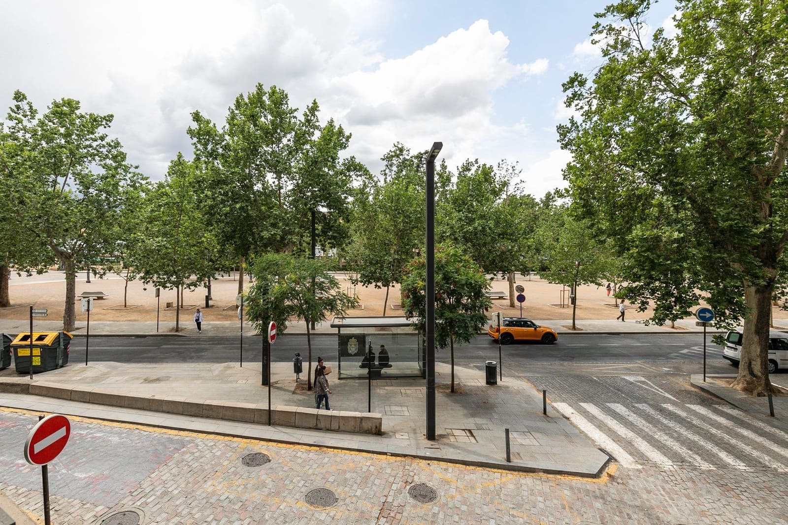 Kommersiell till salu i Granada stad - 550 000 € (Ref: 7649259)