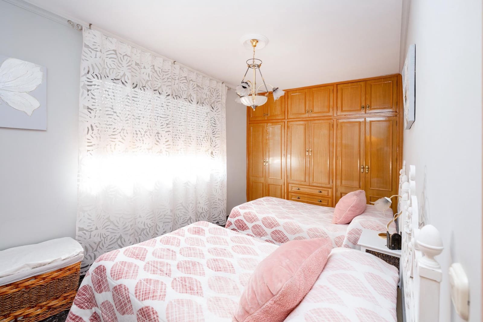 4 soverom Villa til salgs i Las Gabias med garasje - € 239 000 (Ref: 7969374)