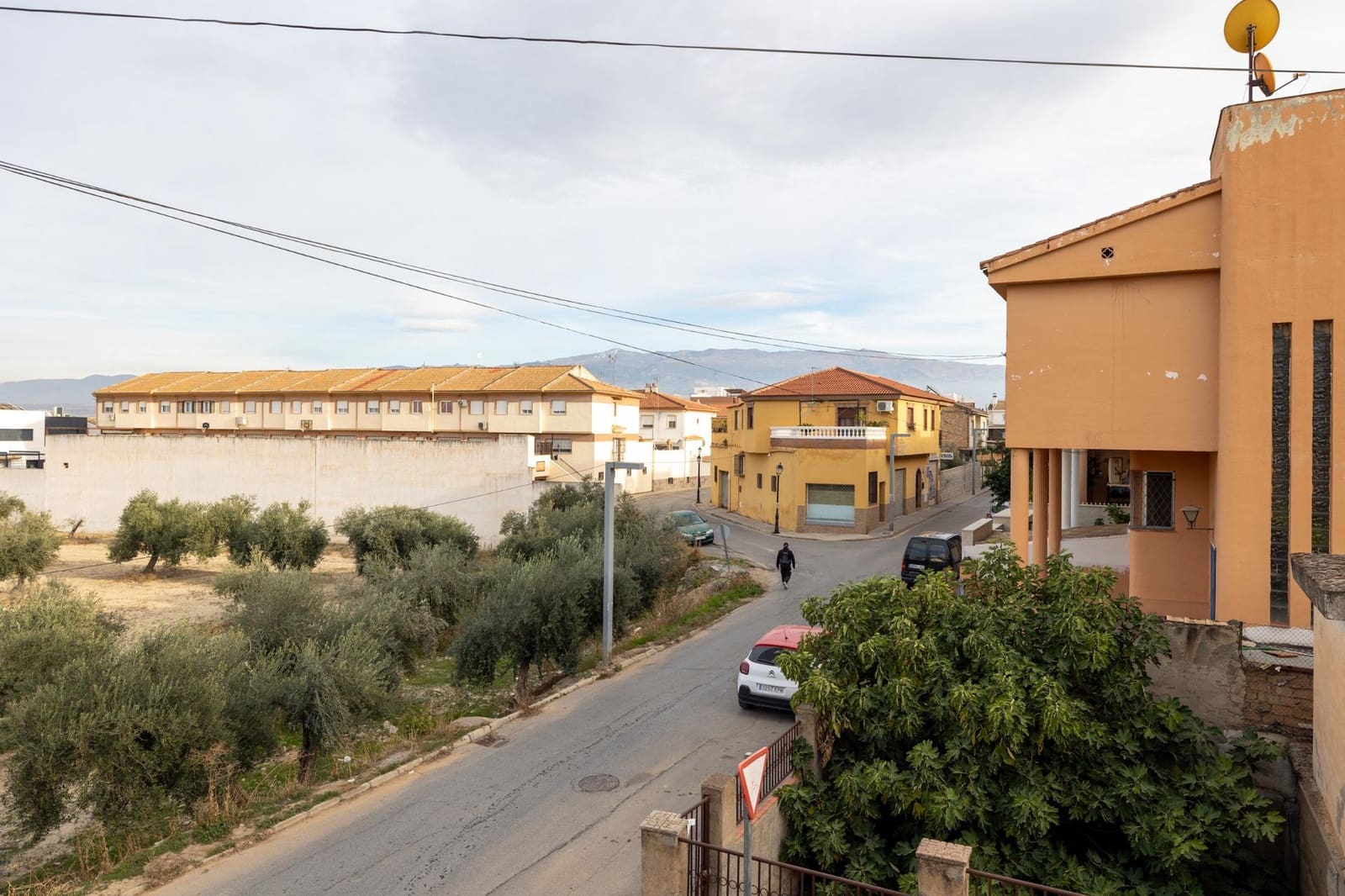 4 soverom Villa til salgs i Las Gabias med garasje - € 239 000 (Ref: 7969374)