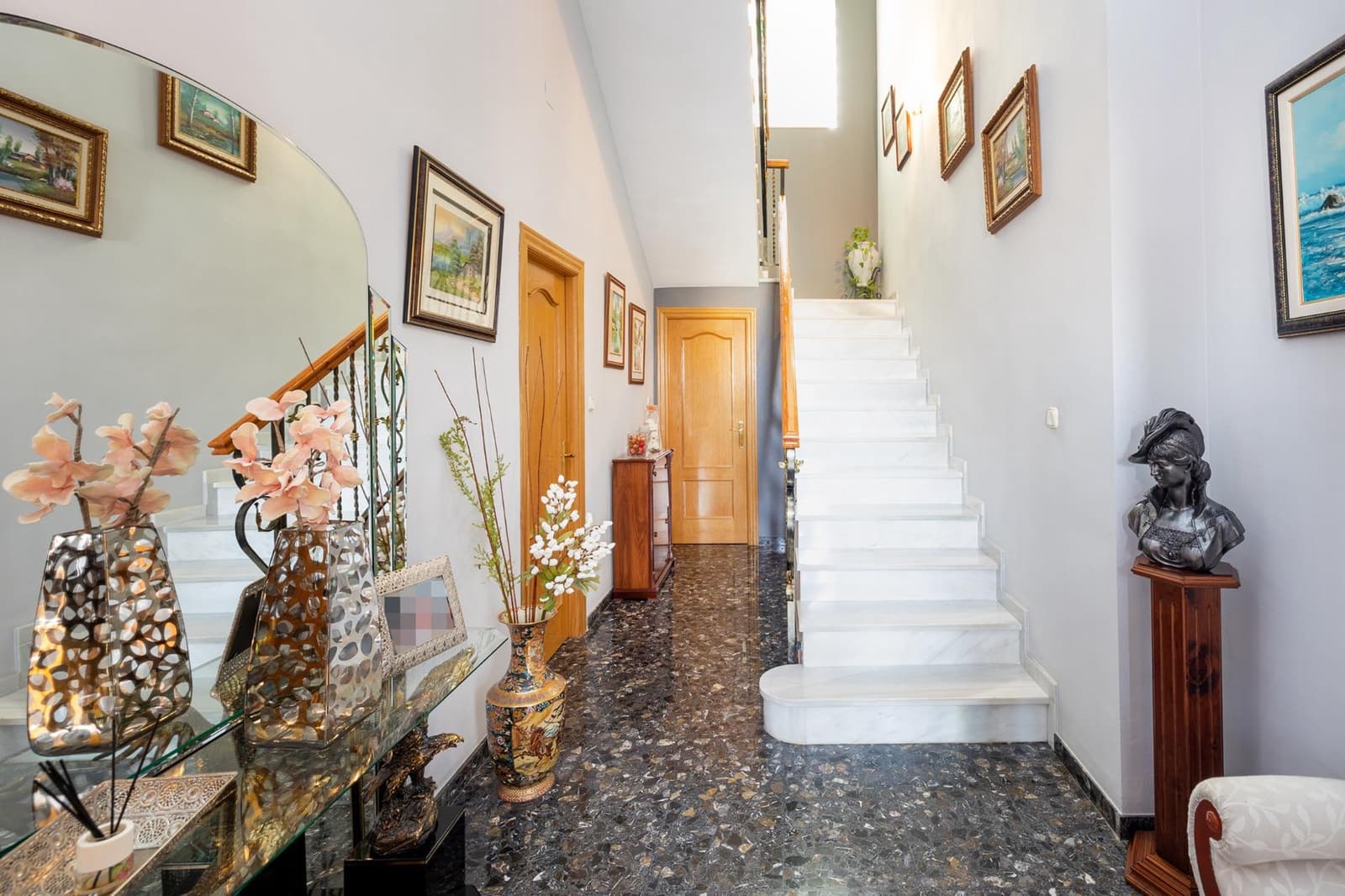 4 soverom Villa til salgs i Las Gabias med garasje - € 239 000 (Ref: 7969374)