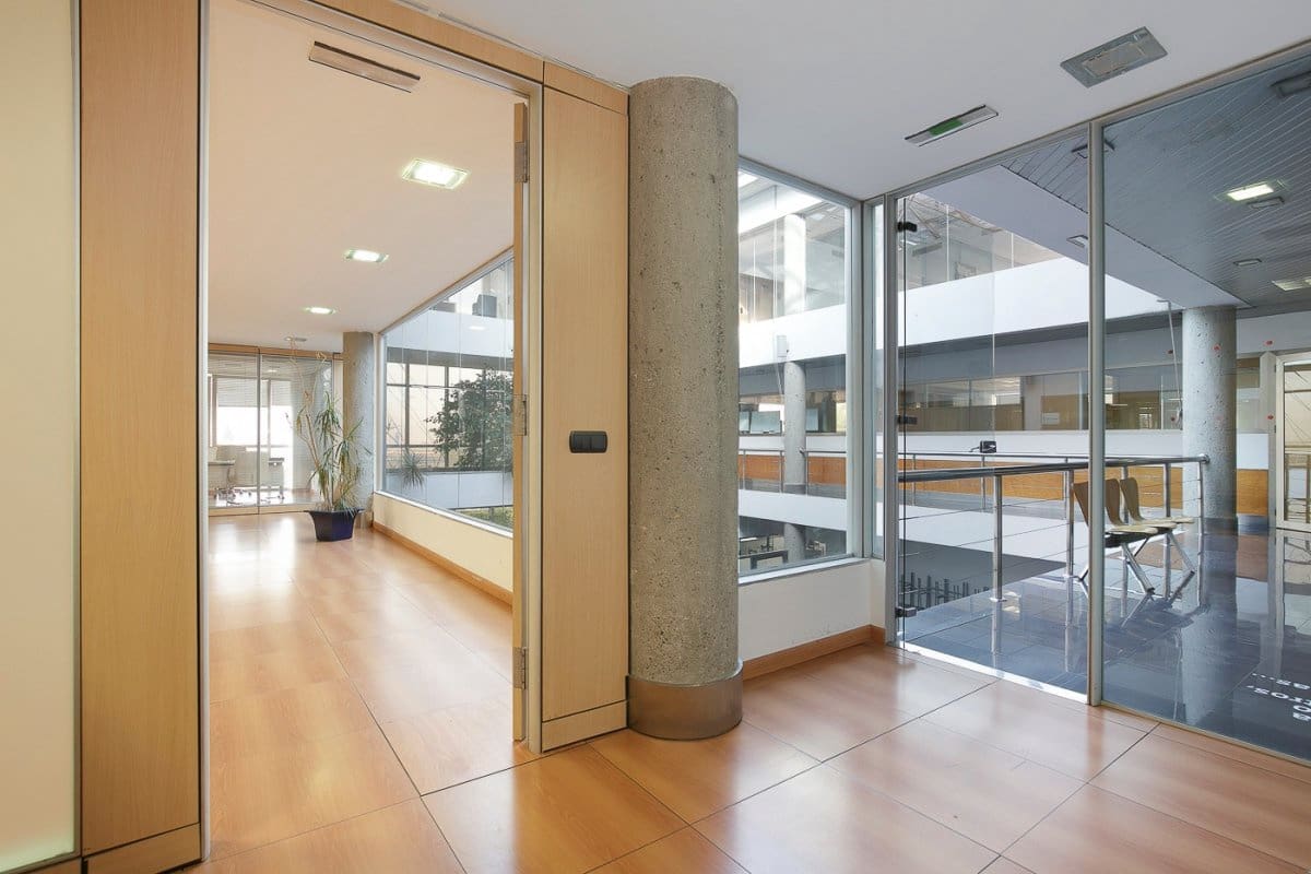 Comercial para venda em Granada cidade com garagem - 1 800 000 € (Ref: 8018247)