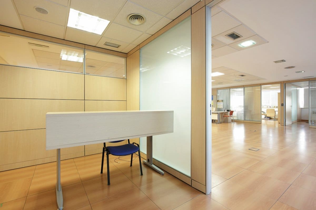 Comercial para venda em Granada cidade com garagem - 1 800 000 € (Ref: 8018247)