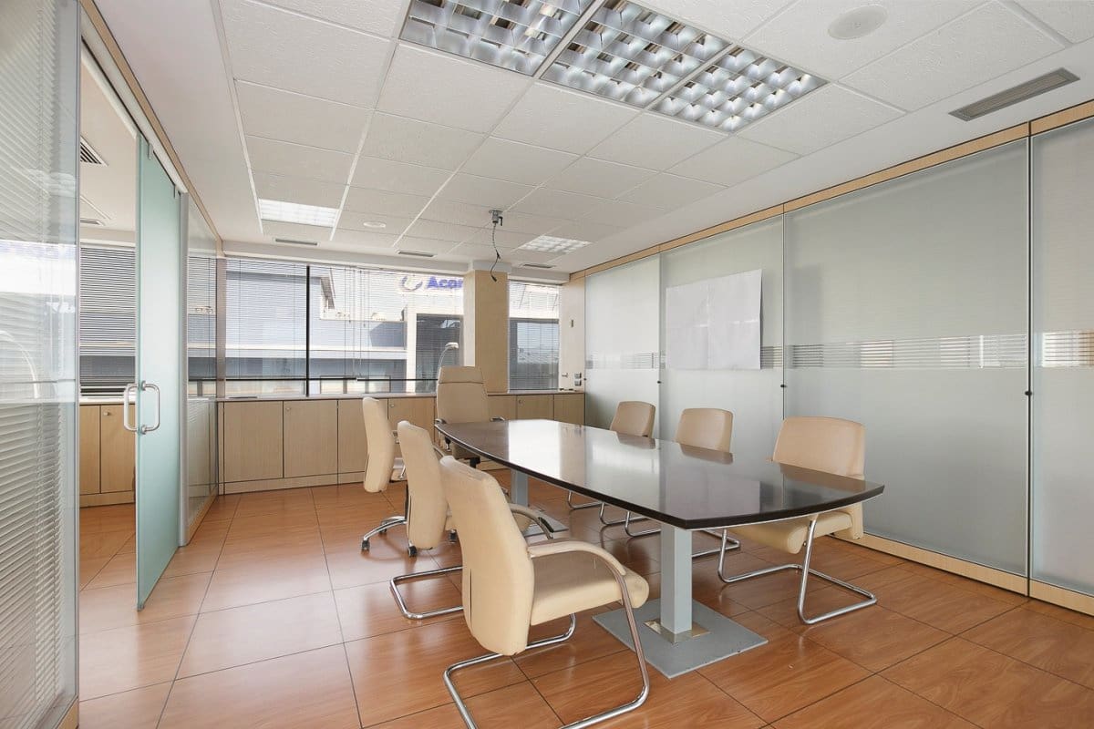 Comercial para venda em Granada cidade com garagem - 1 800 000 € (Ref: 8018247)