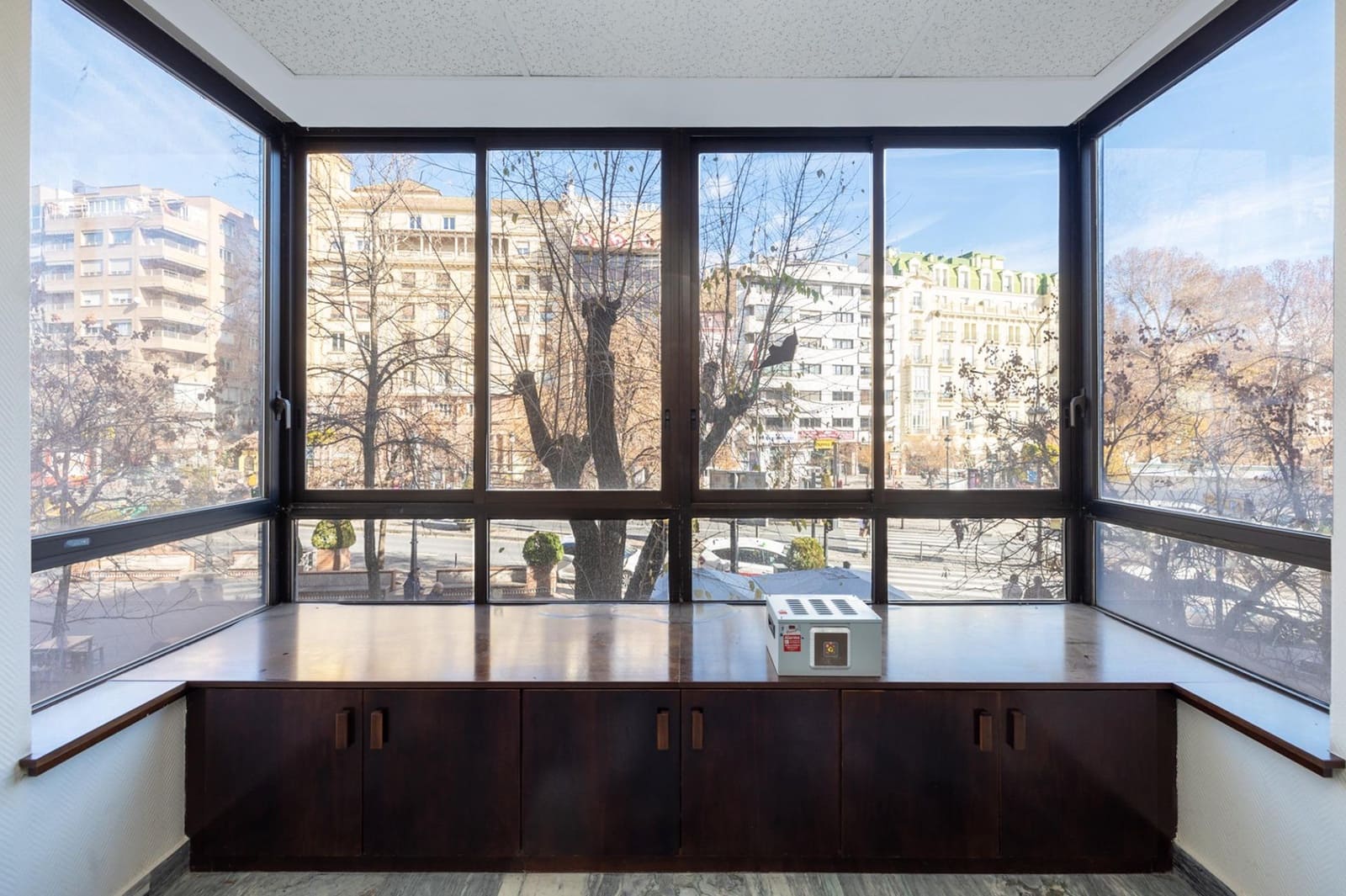 4 slaapkamer Flat te koop in Granada stad - € 575.000 (Ref: 8038700)