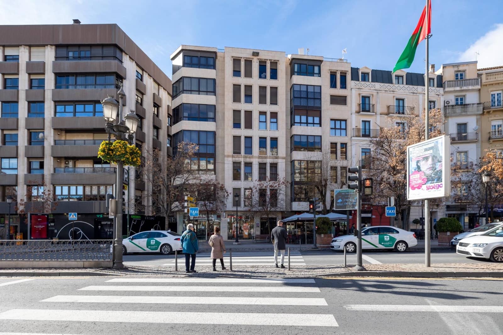 4 slaapkamer Flat te koop in Granada stad - € 575.000 (Ref: 8038700)