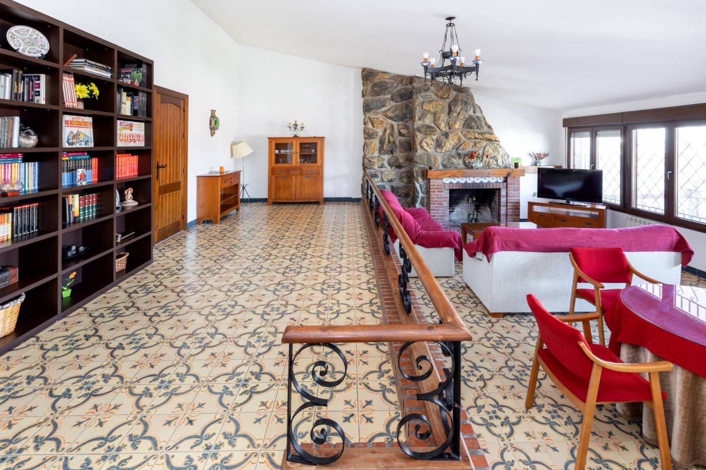 3 bedroom Villa for sale in Monachil with pool garage - € 430,000 (Ref: 8170078)