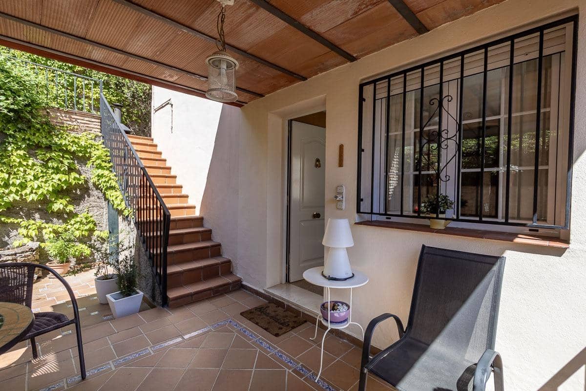 4 camera da letto Villa in vendita in Pinos Genil con piscina garage - 339.000 € (Rif: 8318076)