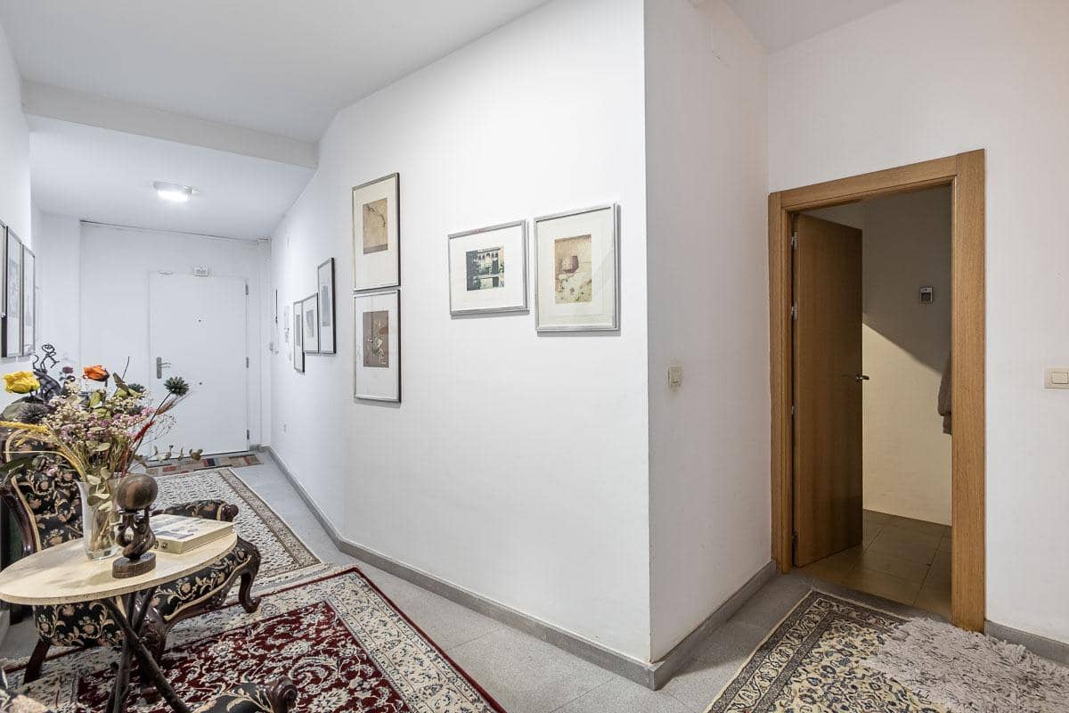 3 bedroom Townhouse for sale in Granada city - € 690,000 (Ref: 8415534)