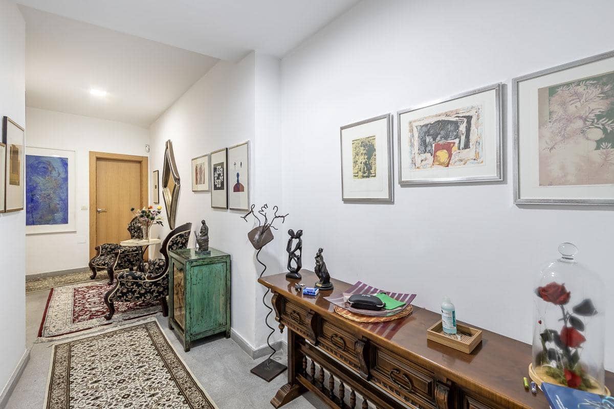 3 bedroom Townhouse for sale in Granada city - € 690,000 (Ref: 8415534)