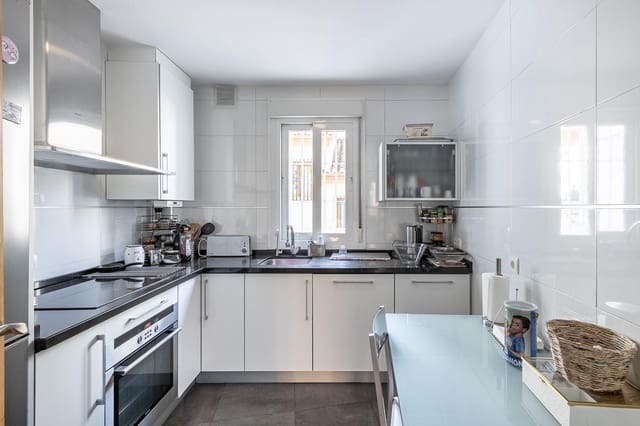 3 sovrum Hus till salu i Granada stad - 690 000 € (Ref: 8415534)