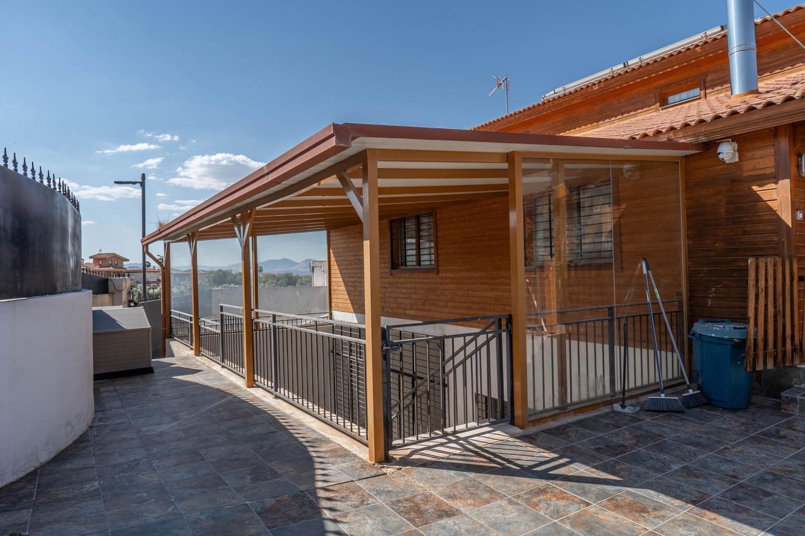 4 chambre Villa/Maison à vendre à Cullar Vega avec piscine garage - 450 000 € (Ref: 8440670)