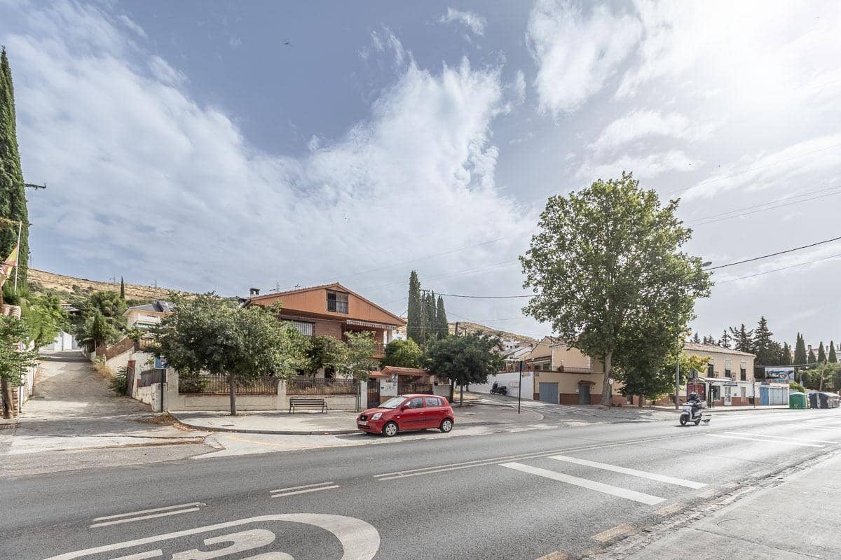 6 makuuhuone Huvila myytävänä paikassa Granada kaupunki mukana uima-altaan 
autotalli - 492 000 € (Ref: 8455897)