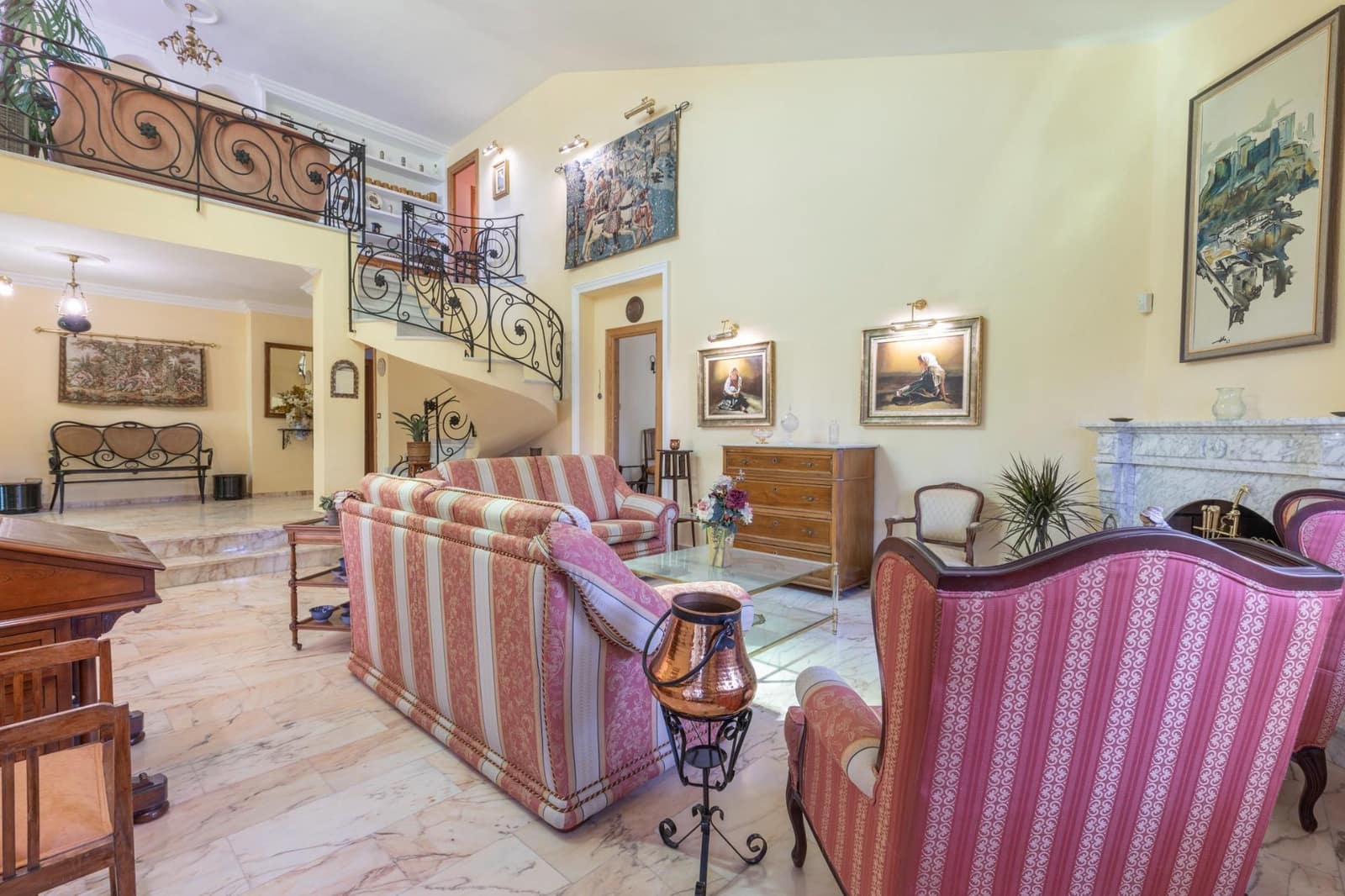 4 soveværelse Villa til salg i Albolote med swimmingpool garage - € 560.000 (Ref: 8460279)