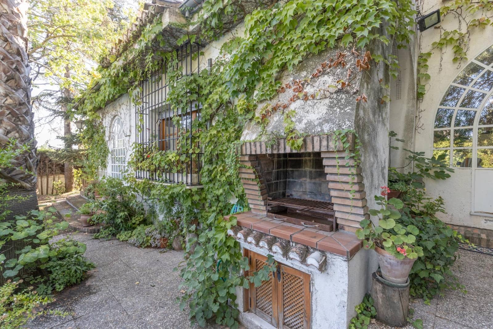 4 soveværelse Villa til salg i Albolote med swimmingpool garage - € 560.000 (Ref: 8460279)