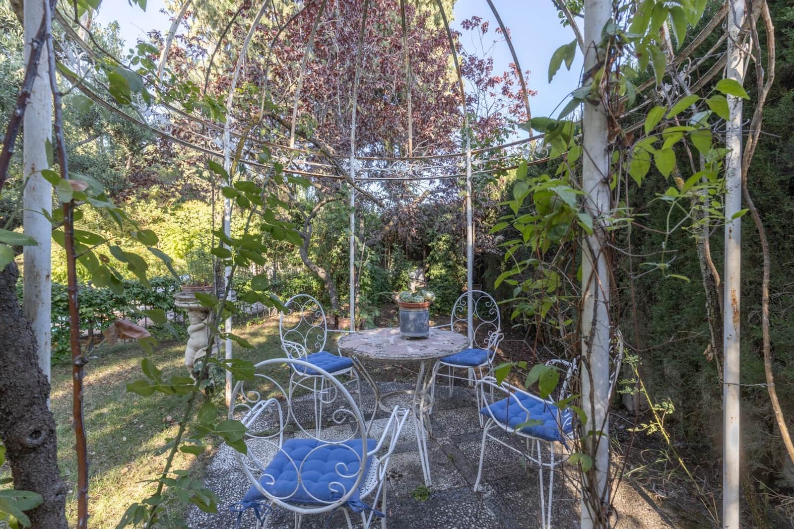 4 soveværelse Villa til salg i Albolote med swimmingpool garage - € 560.000 (Ref: 8460279)