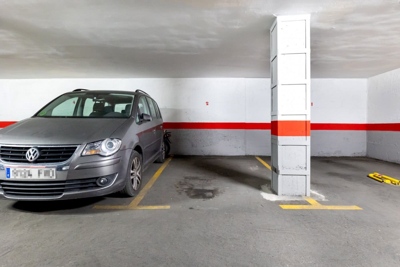 Garage for sale in Granada city - € 27,900 (Ref: 8505860)