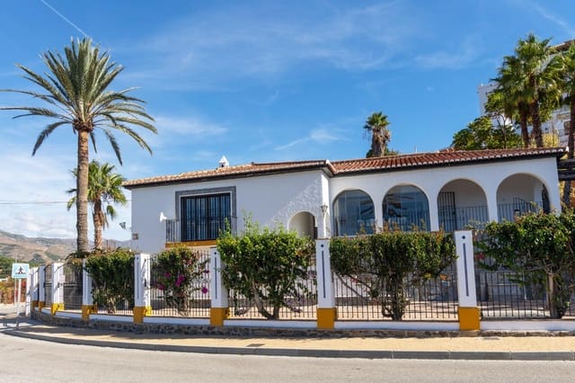 8 soverom Villa til salgs i Almuñécar med svømmebasseng - € 1 250 000 (Ref: 8595410)