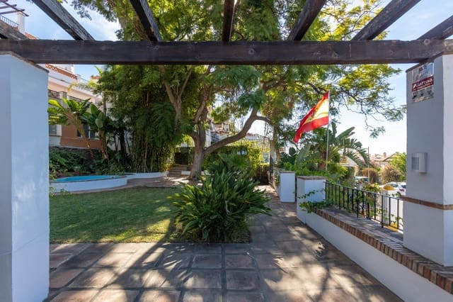 8 soverom Villa til salgs i Almuñécar med svømmebasseng - € 1 250 000 (Ref: 8595410)