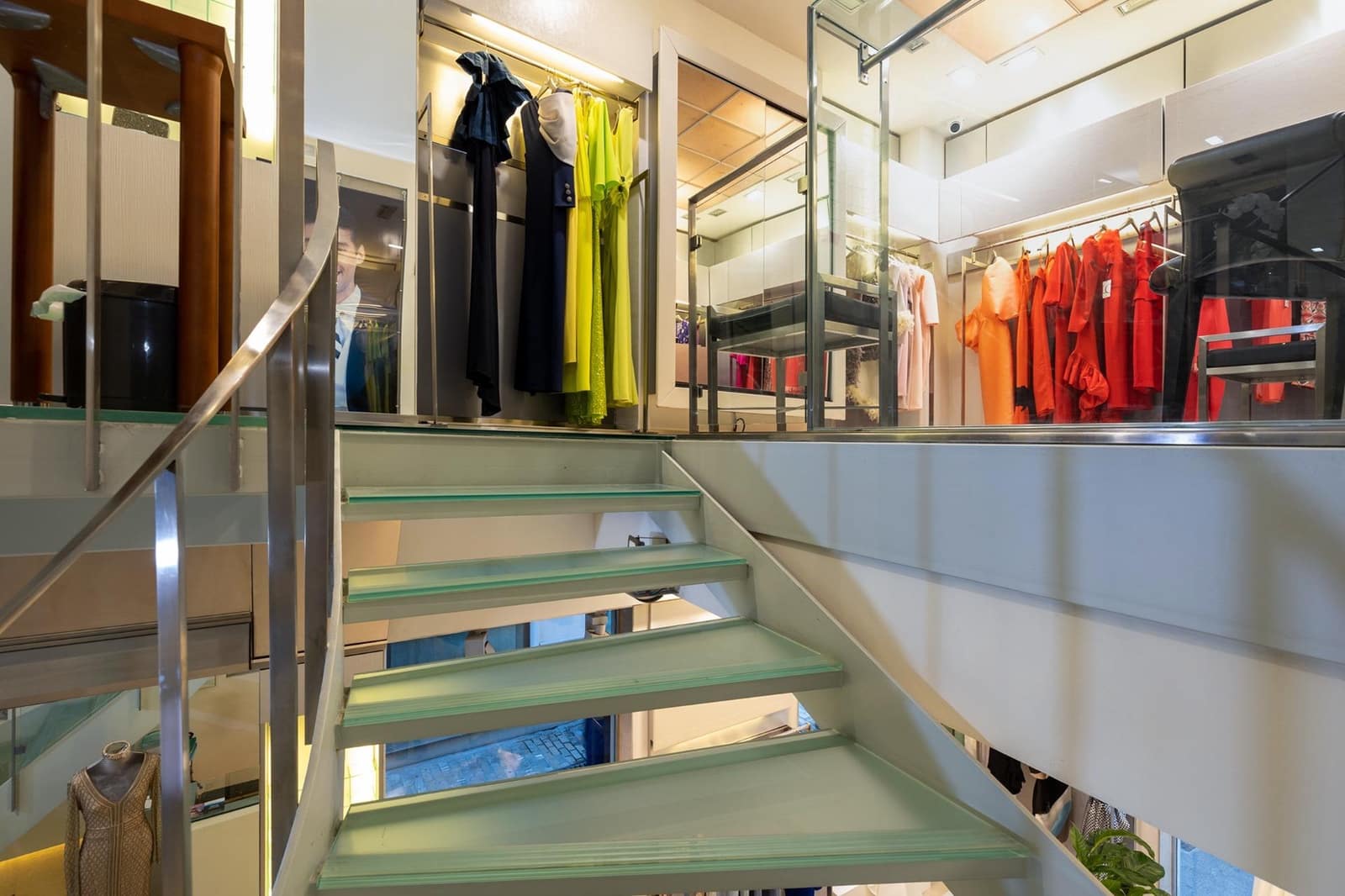 Commercieel te koop in Granada stad - € 820.000 (Ref: 8599748)