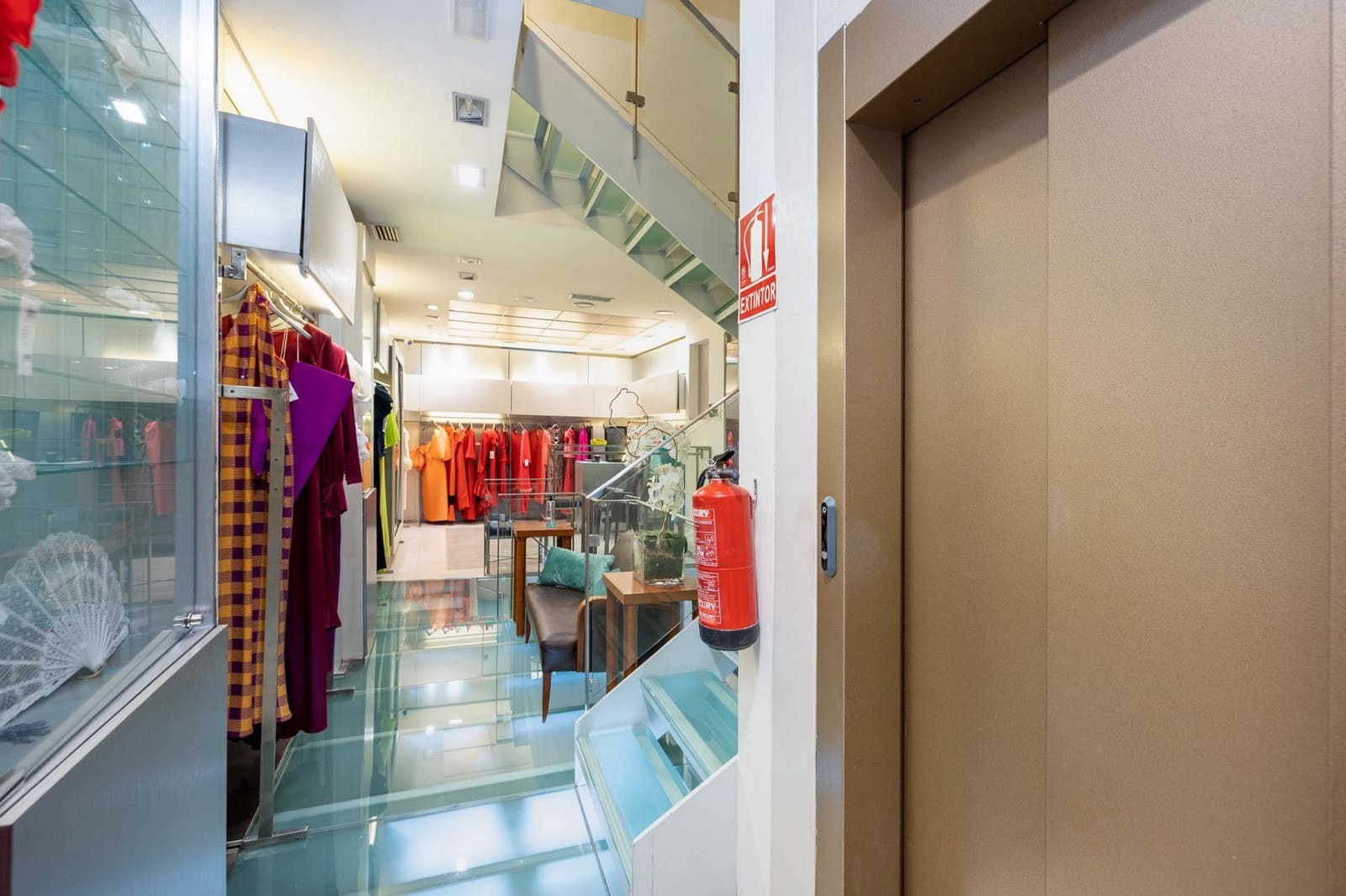 Commercieel te koop in Granada stad - € 820.000 (Ref: 8599748)