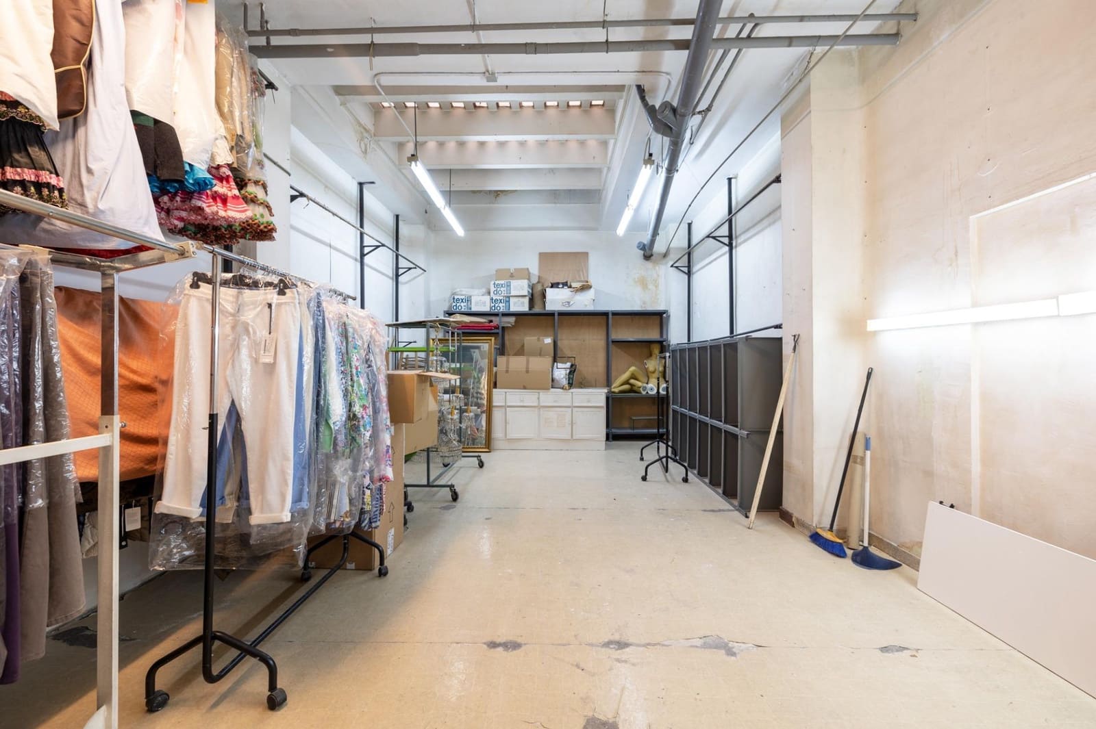 1 bedroom Commercial for sale in Granada city - € 295,000 (Ref: 8708141)