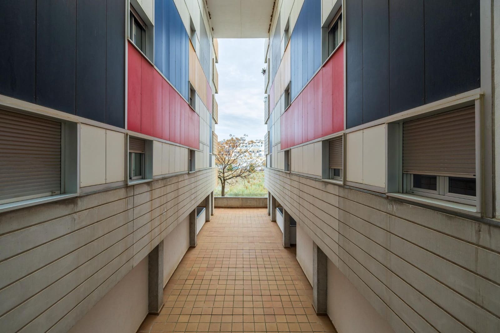 3 bedroom Flat for sale in Granada city with garage - € 239,000 (Ref: 8709322)