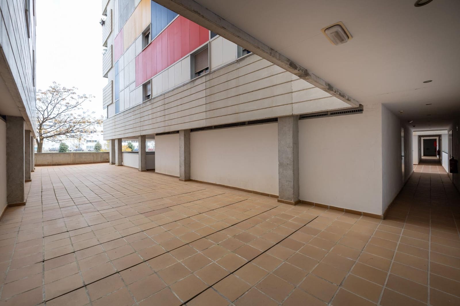 3 bedroom Flat for sale in Granada city with garage - € 239,000 (Ref: 8709322)